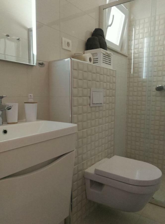 Apartments Prpic Seget Vranjica Ngoại thất bức ảnh