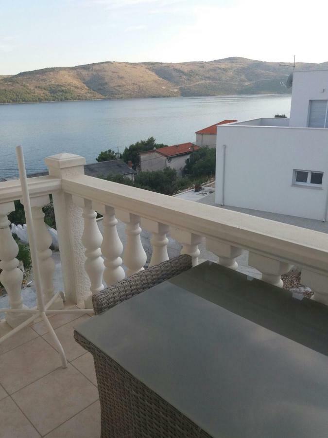 Apartments Prpic Seget Vranjica Ngoại thất bức ảnh