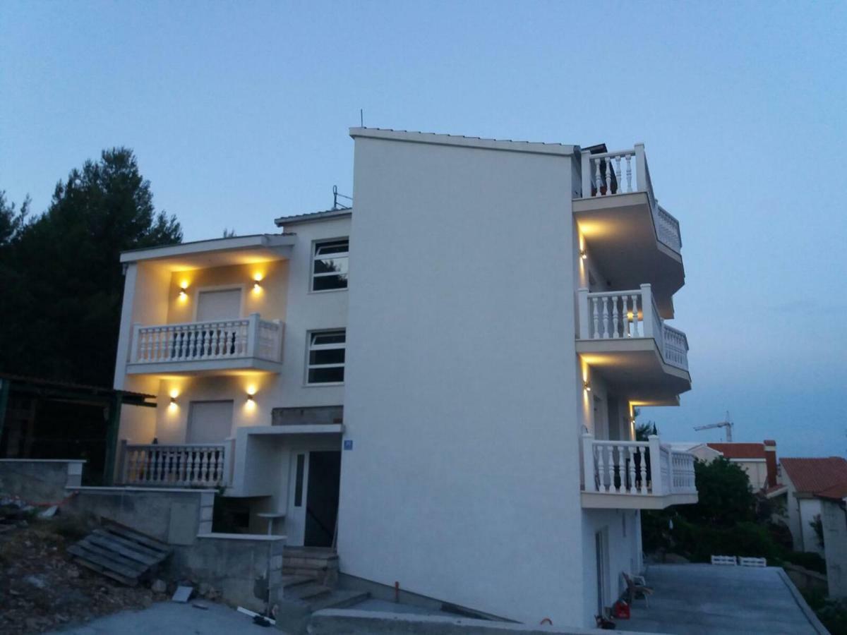 Apartments Prpic Seget Vranjica Ngoại thất bức ảnh