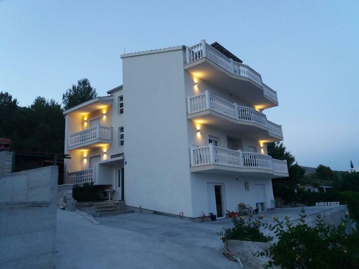 Apartments Prpic Seget Vranjica Ngoại thất bức ảnh
